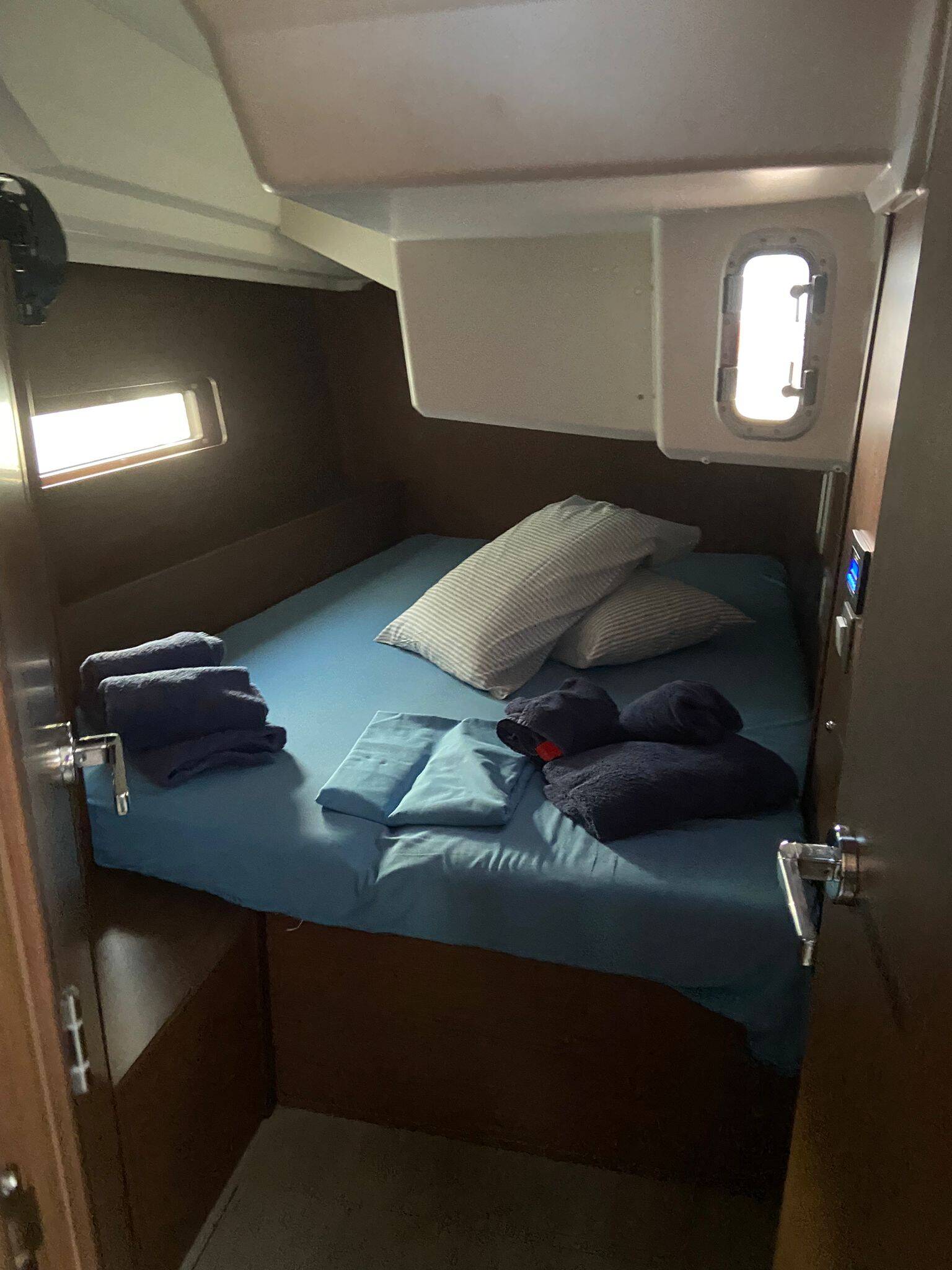 Segelyacht Oceanis 40.1 Loreste