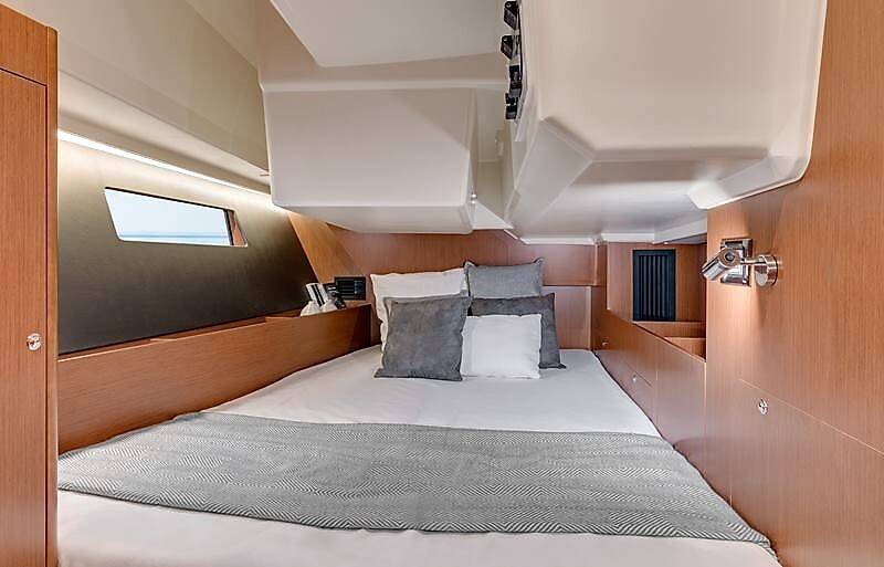 Segelyacht Oceanis 41.1 KESTREL