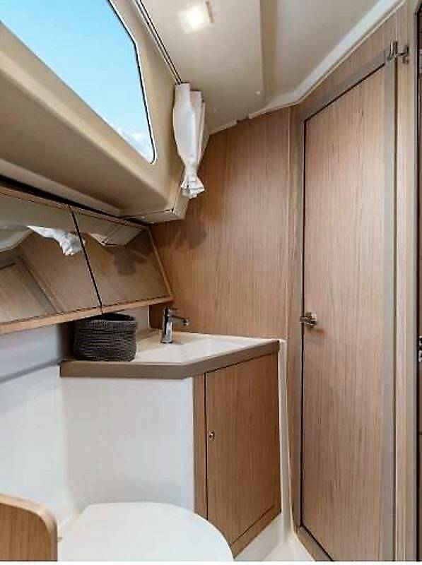 Segelyacht Oceanis 41.1 JAEGER