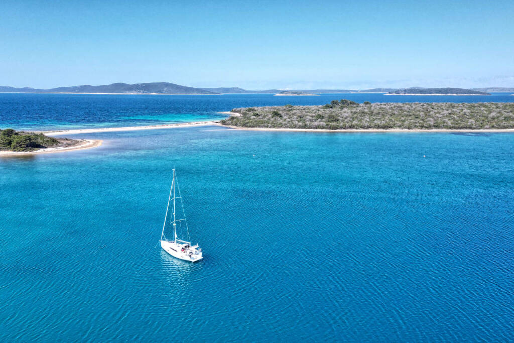 Oceanis 41.1 All Winds