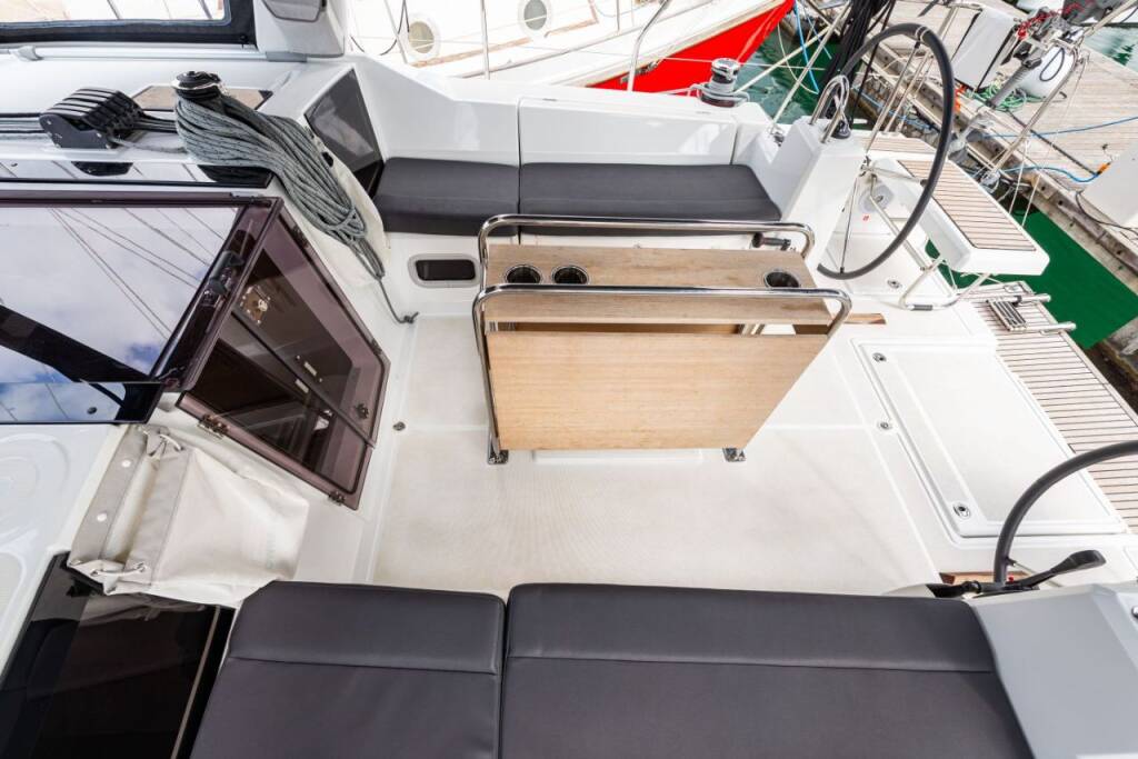 Segelyacht Oceanis 41.1 Elena