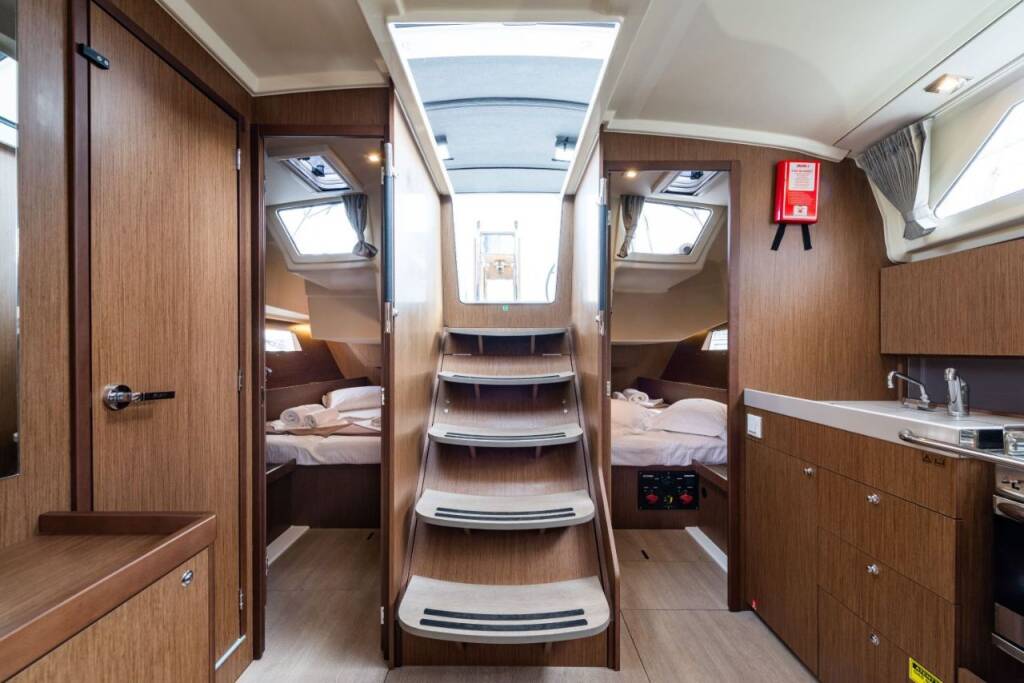 Segelyacht Oceanis 41.1 Elena
