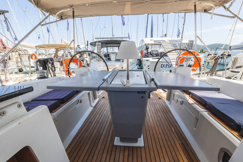 Segelyacht Oceanis 41.1 Peace