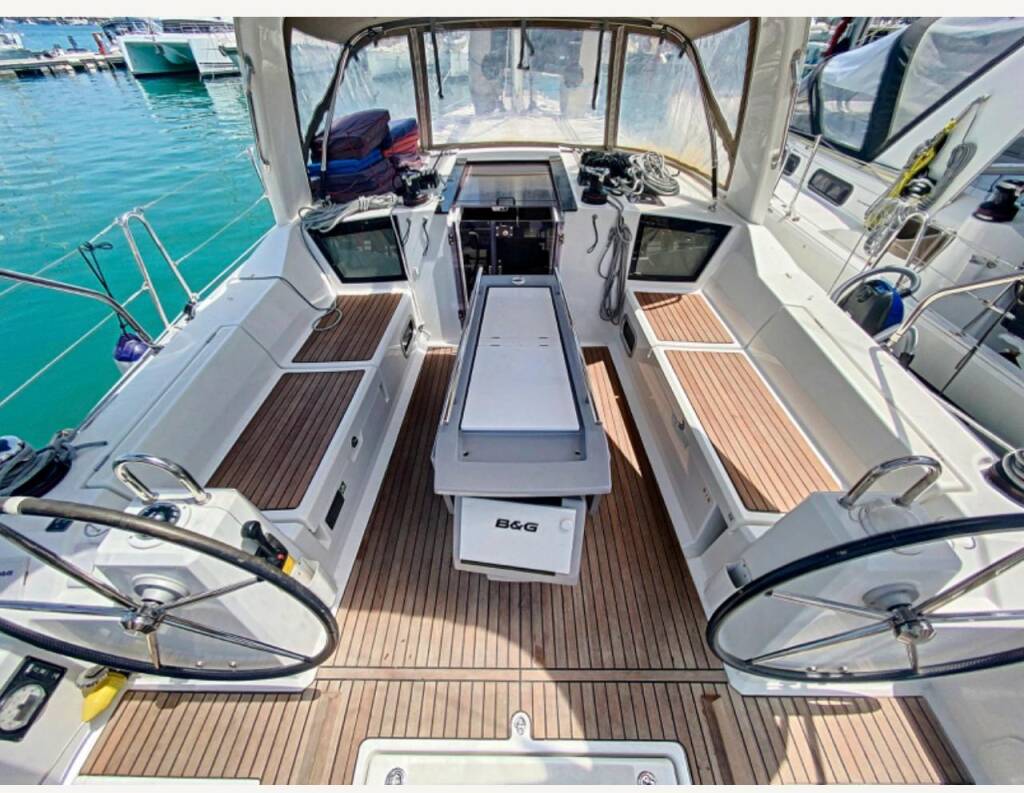 Segelyacht Oceanis 41.1 Peace