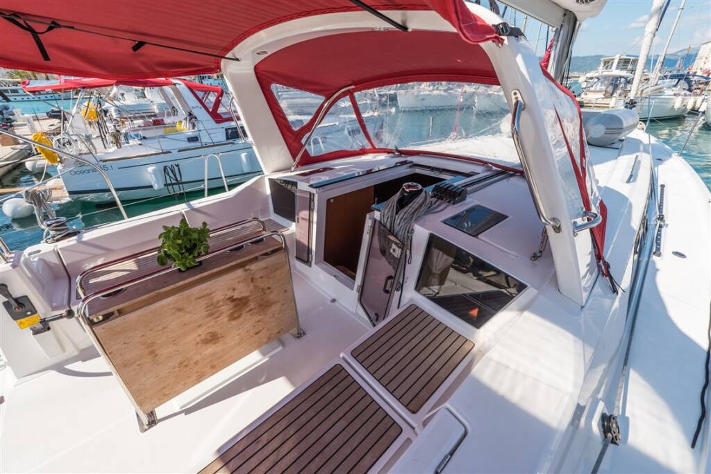 Segelyacht Oceanis 41.1 Sparkling