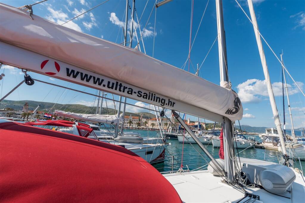 Segelyacht Oceanis 41.1 Sparkling