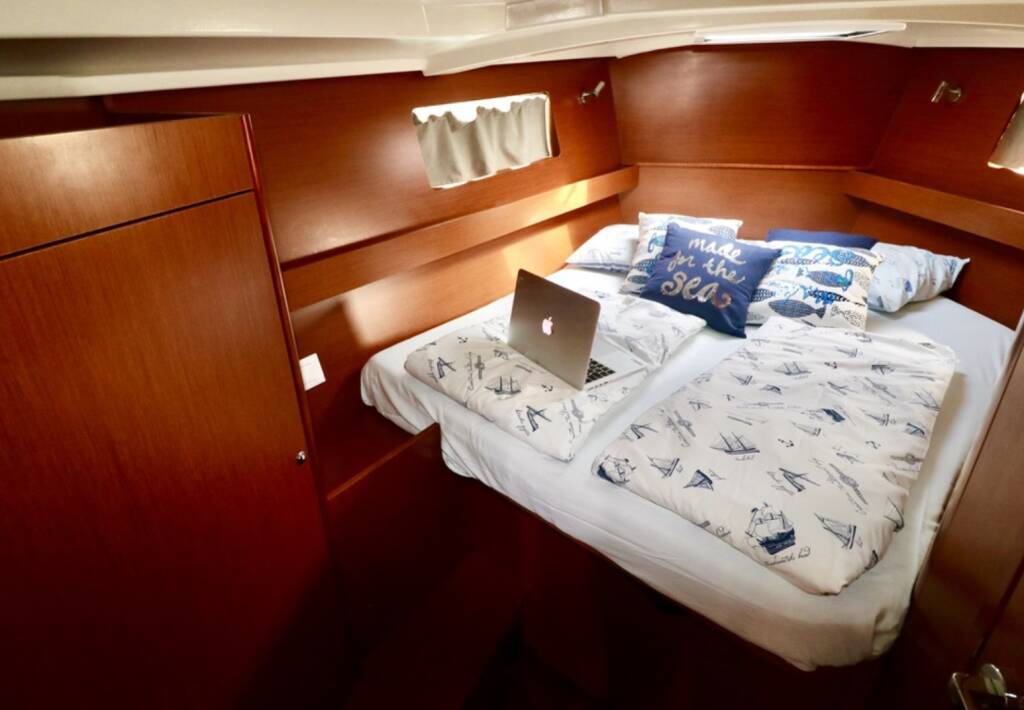 Oceanis 41.1 Mala Nevina