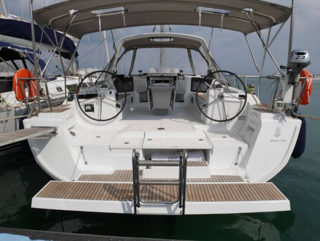 Segelyacht Oceanis 45 Allegria