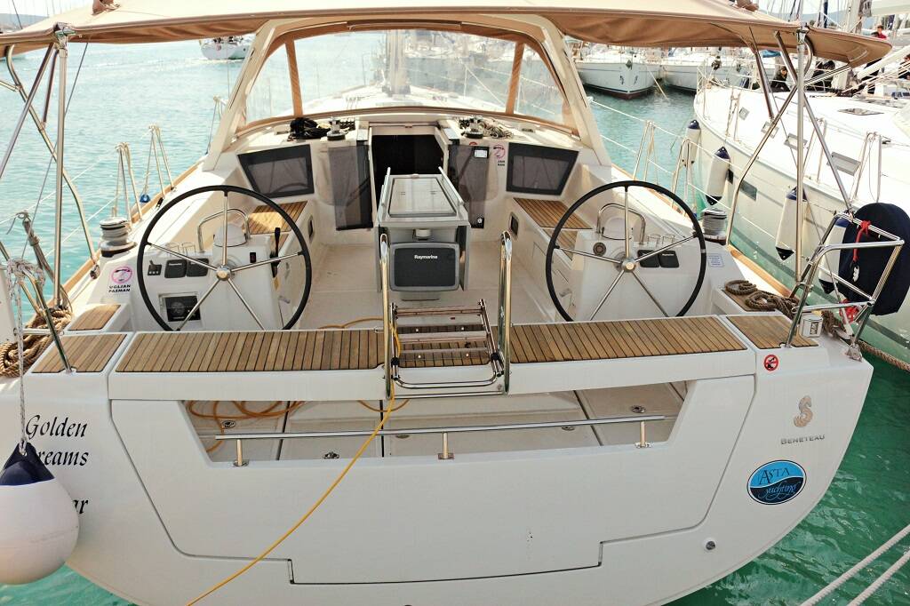 Segelyacht Oceanis 45 Golden Dreams