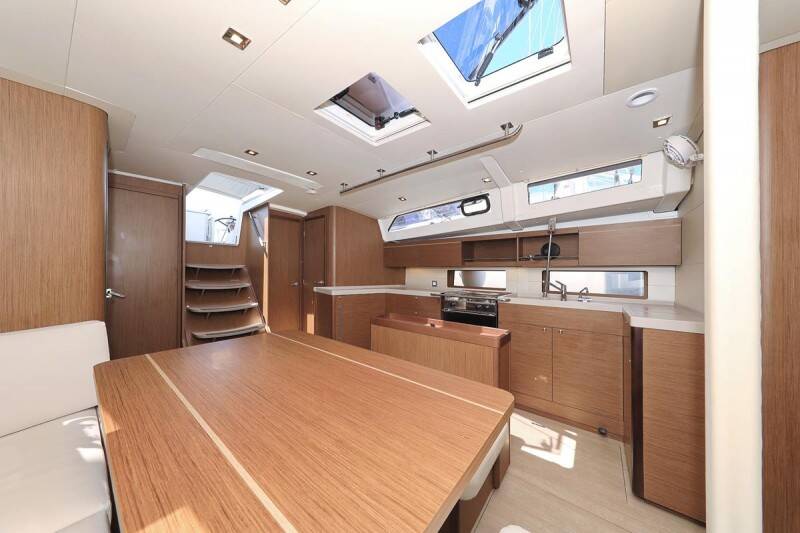 Sailing yacht Oceanis 46.1 Rocket