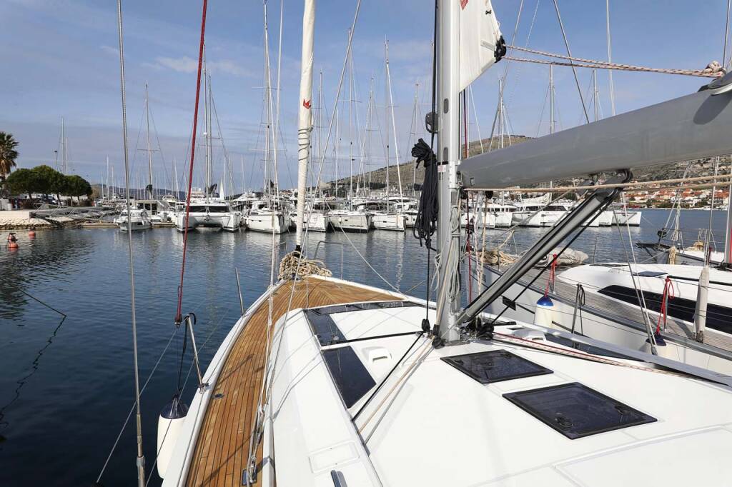 Segelyacht Oceanis 46.1 Maya