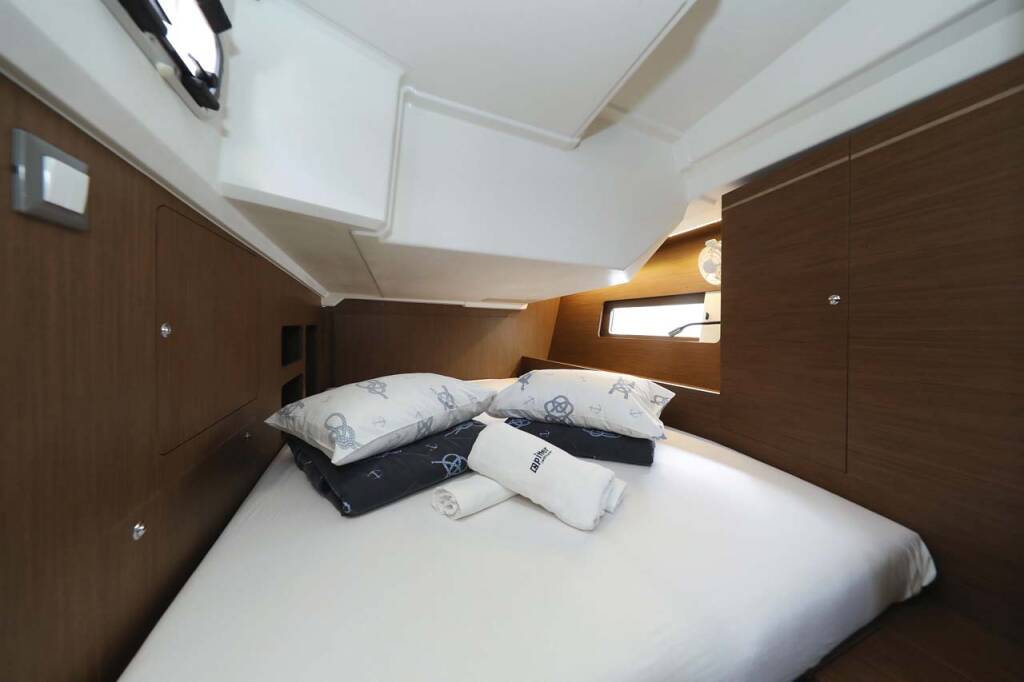 Segelyacht Oceanis 46.1 Maya