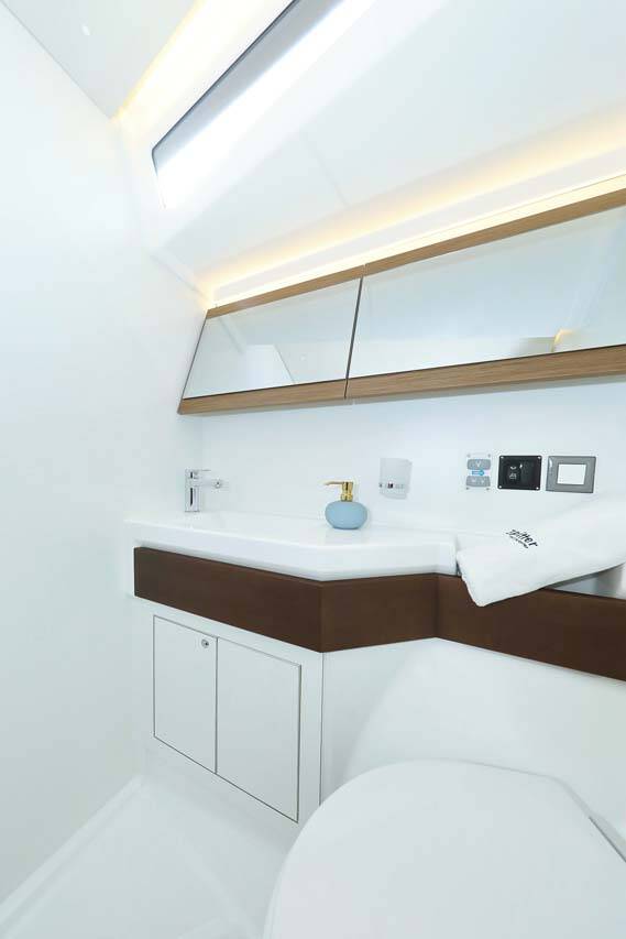 Segelyacht Oceanis 46.1 Maya