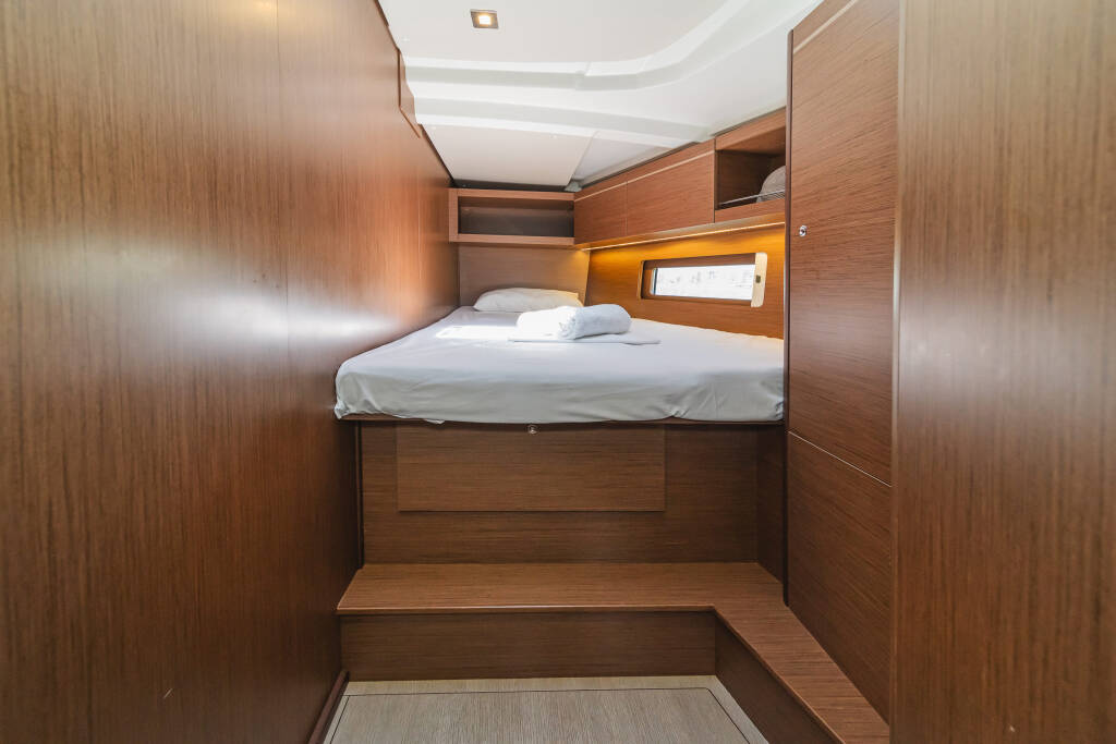 Oceanis 46.1 First Kiss