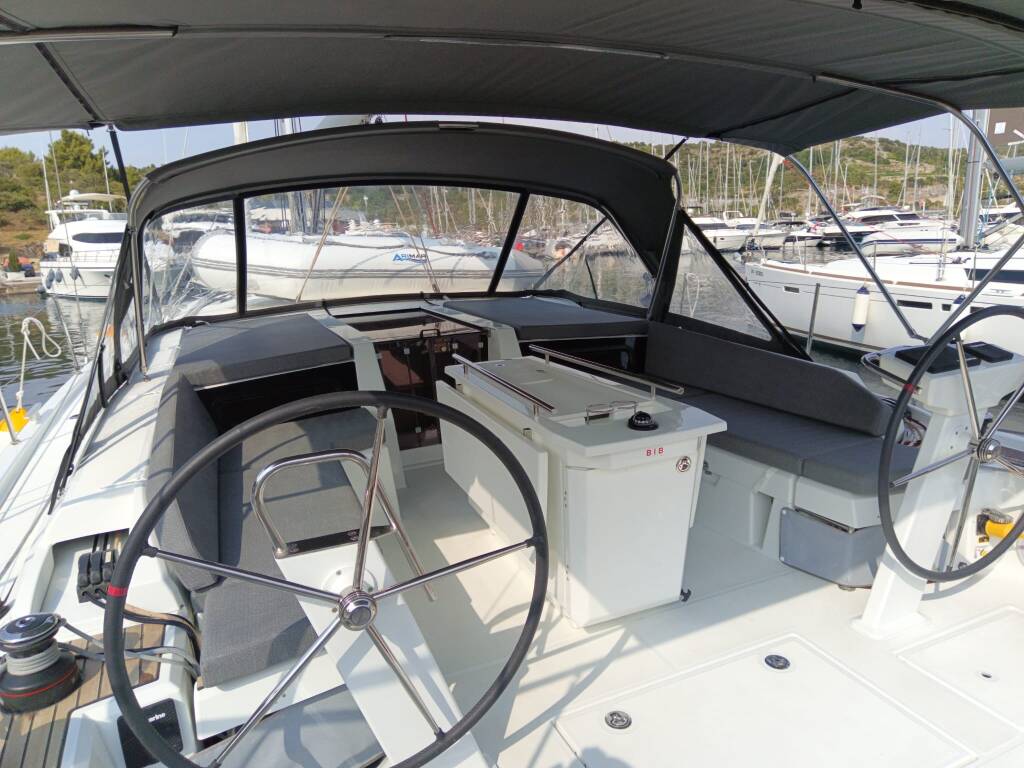 Segelyacht Oceanis 46.1 Zeppelin