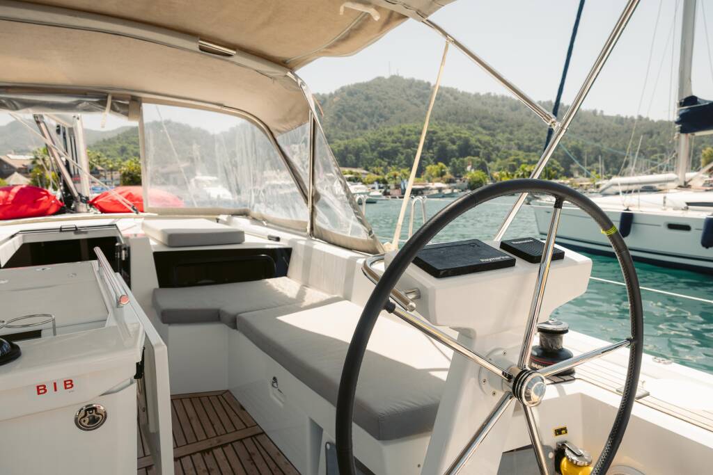 Oceanis 46.1 Athena 2