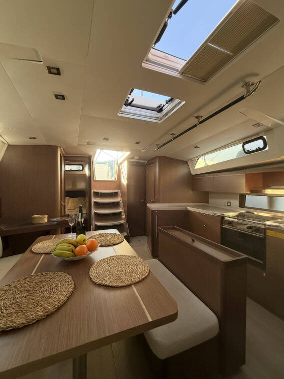 Oceanis 46.1 Athena 2