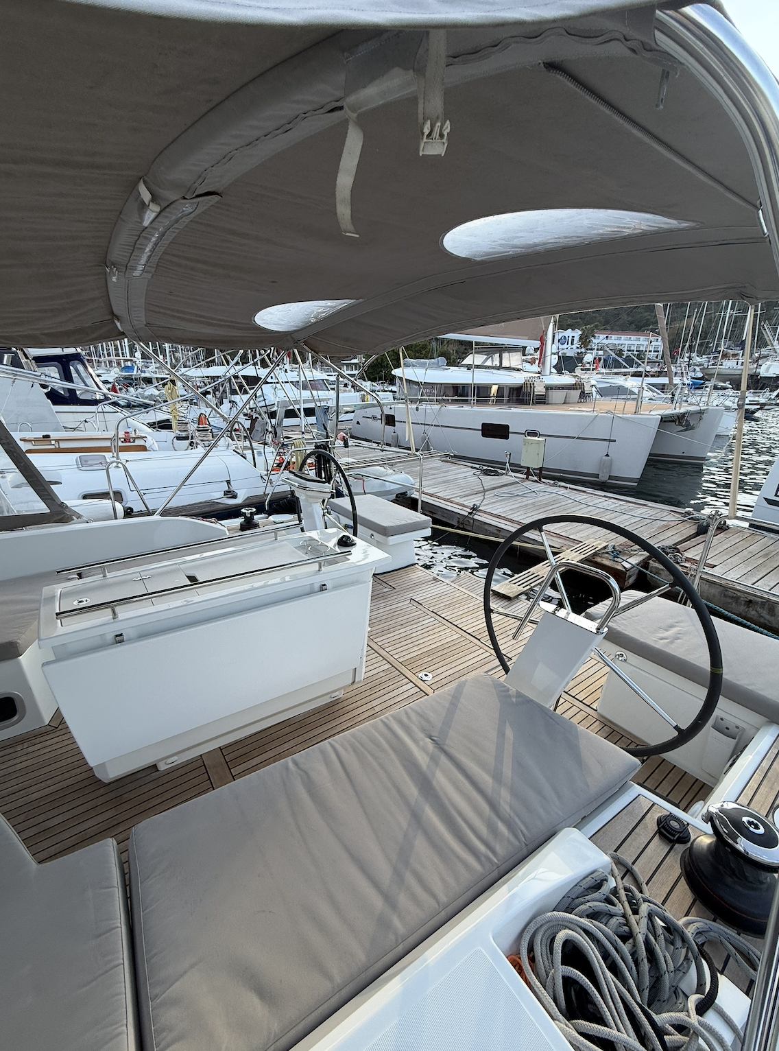Segelyacht Oceanis 46.1 Athena 4