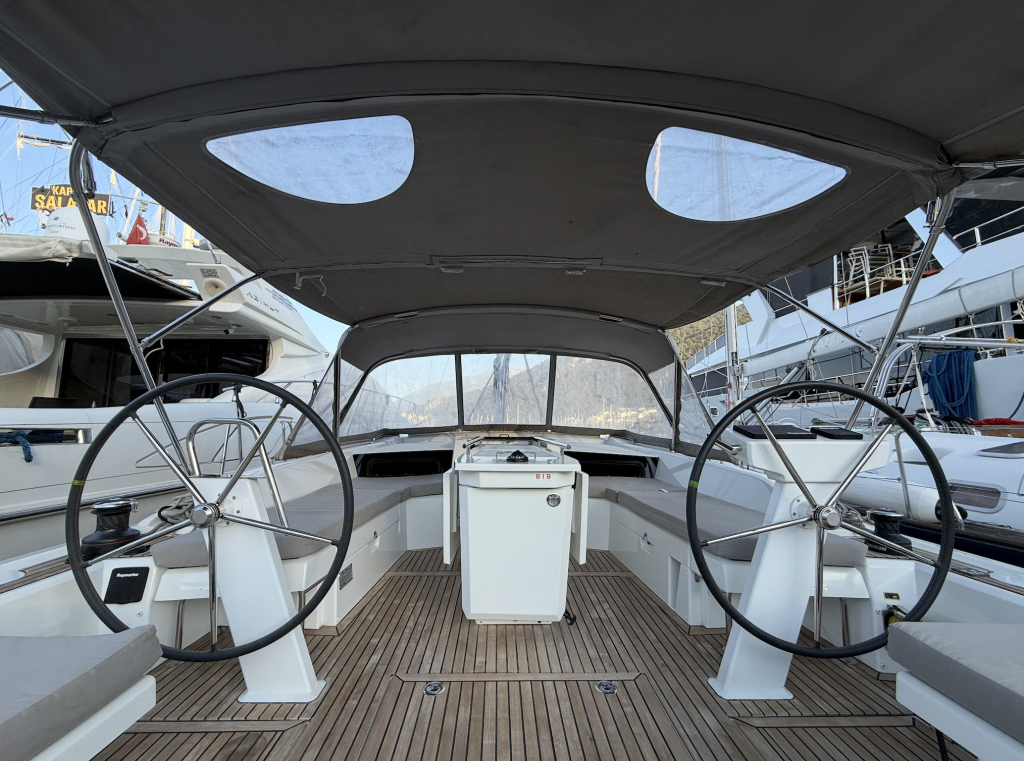 Segelyacht Oceanis 46.1 Athena 4