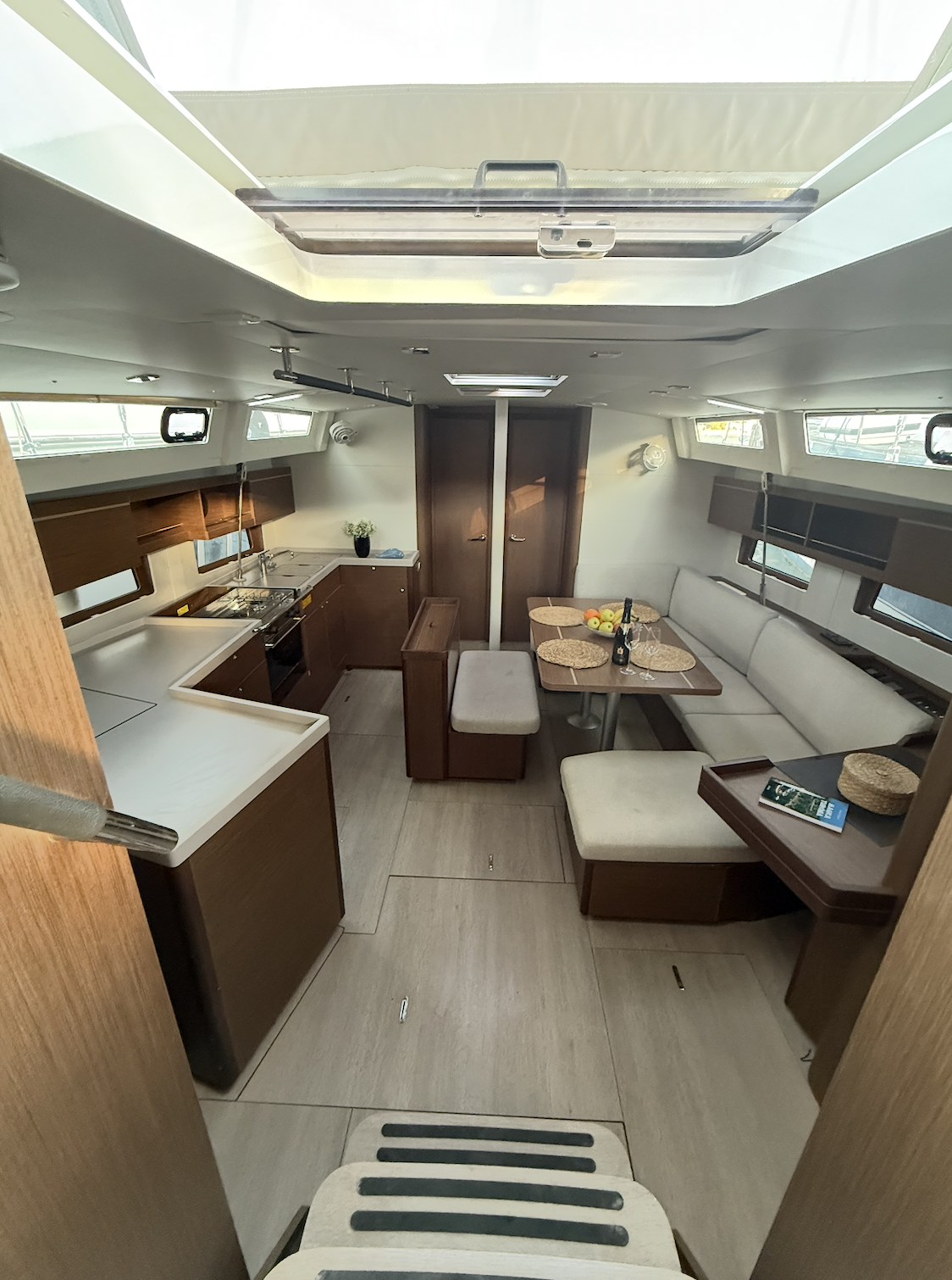 Segelyacht Oceanis 46.1 Athena 4