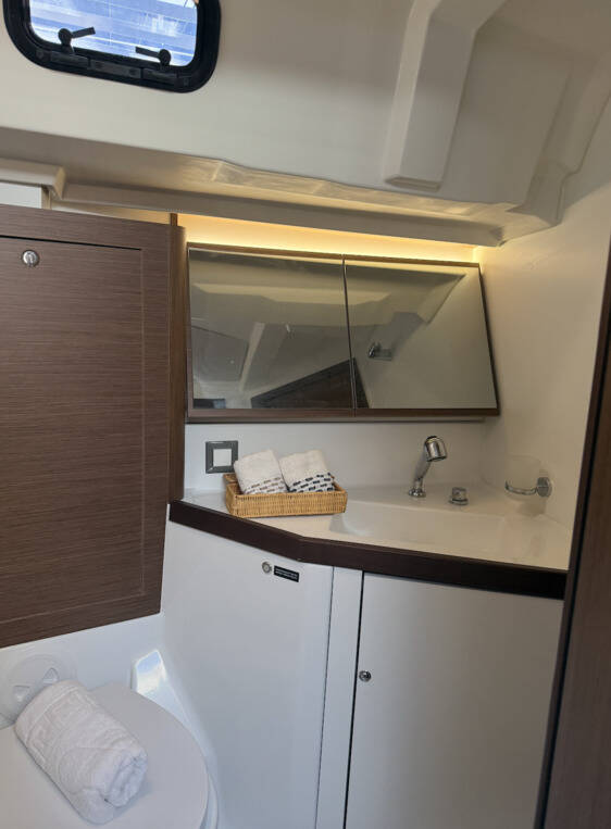 Oceanis 46.1 Athena 4