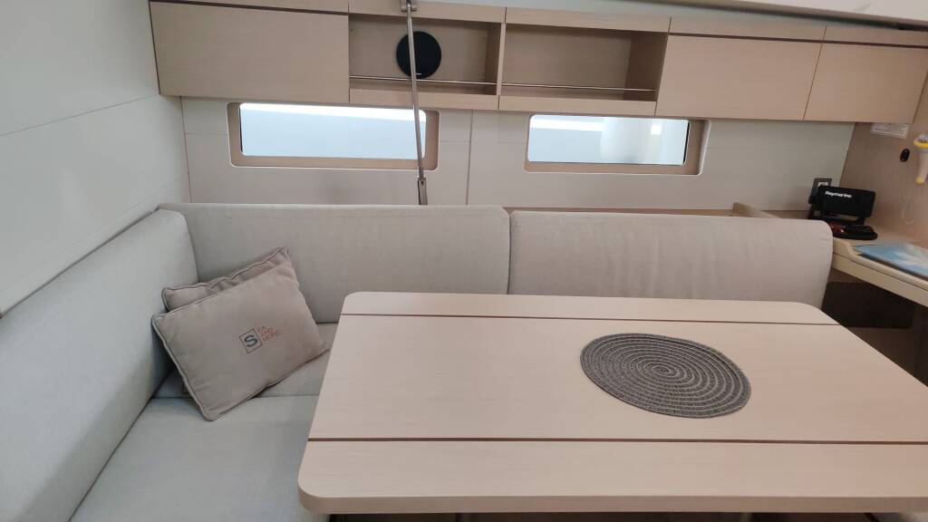 Oceanis 46.1 Anse Soleil