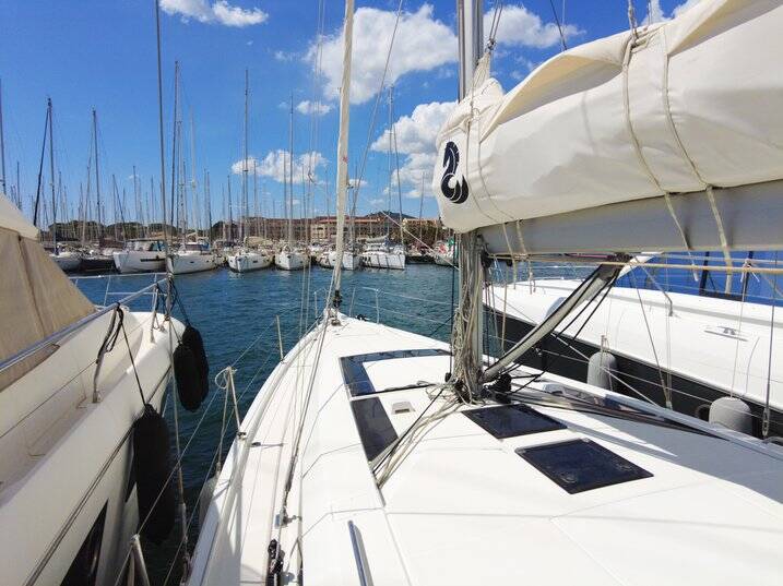 Oceanis 46.1 Folie Douce