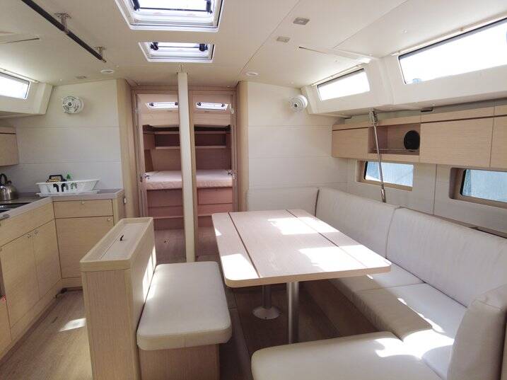 Oceanis 46.1 Folie Douce