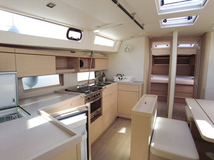 Oceanis 46.1 Folie Douce