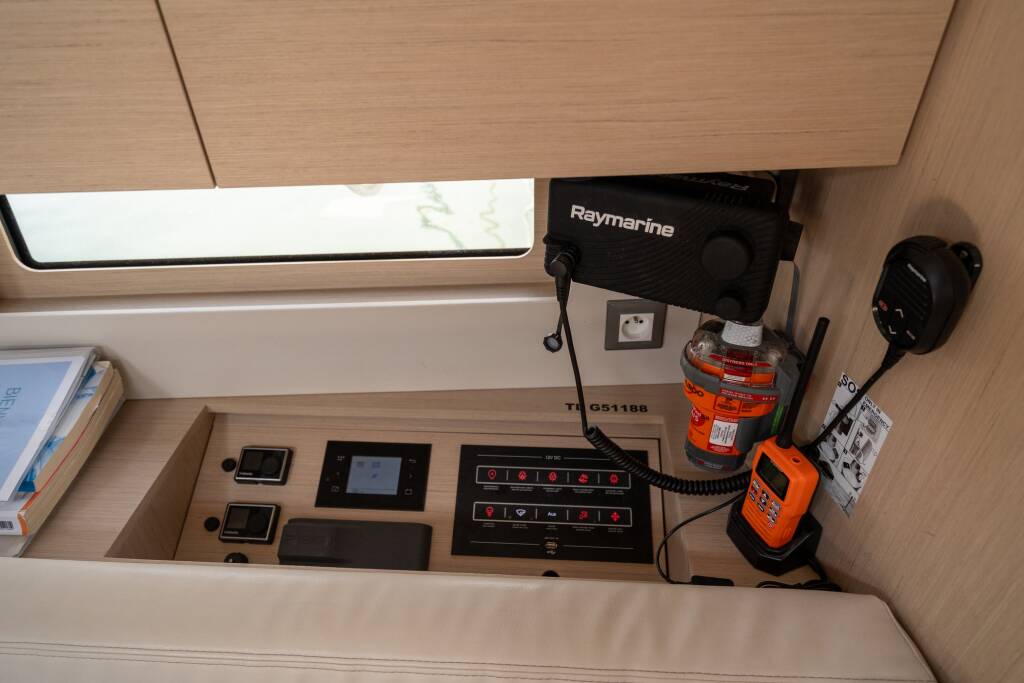 Oceanis 46.1 Folie Douce