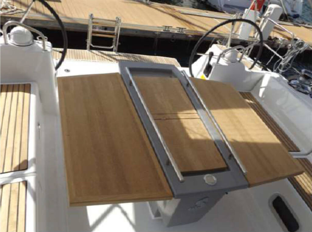 Oceanis 48 Wayward Prince 