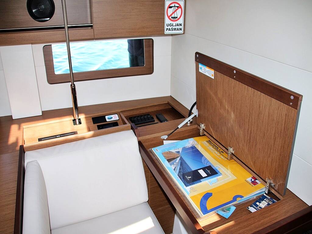 Segelyacht Oceanis 51.1 Pearl Dreams
