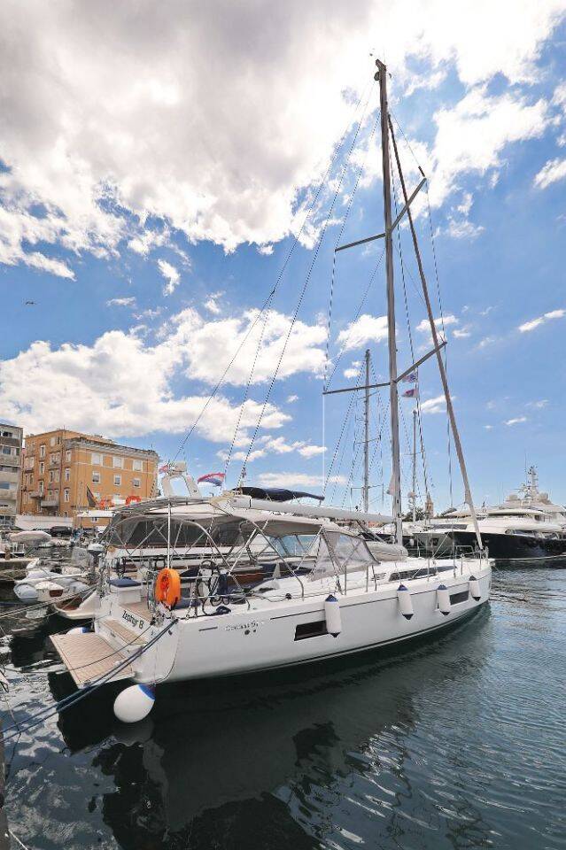 Segelyacht Oceanis 51.1 Zephyr B