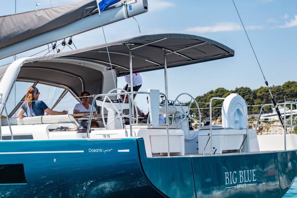 Sailing yacht Oceanis 54 Big Blue