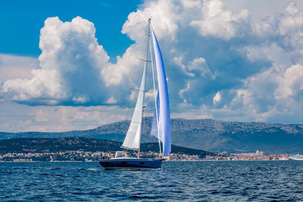 Sailing yacht Oceanis 54 Big Blue