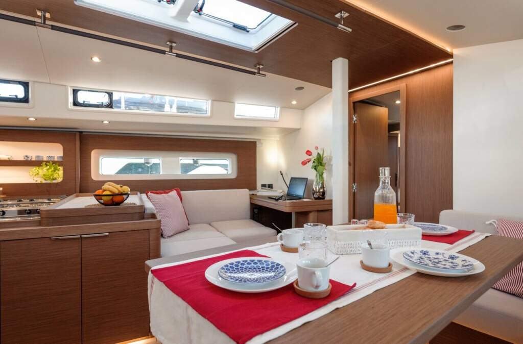 Sailing yacht Oceanis 54 Big Blue
