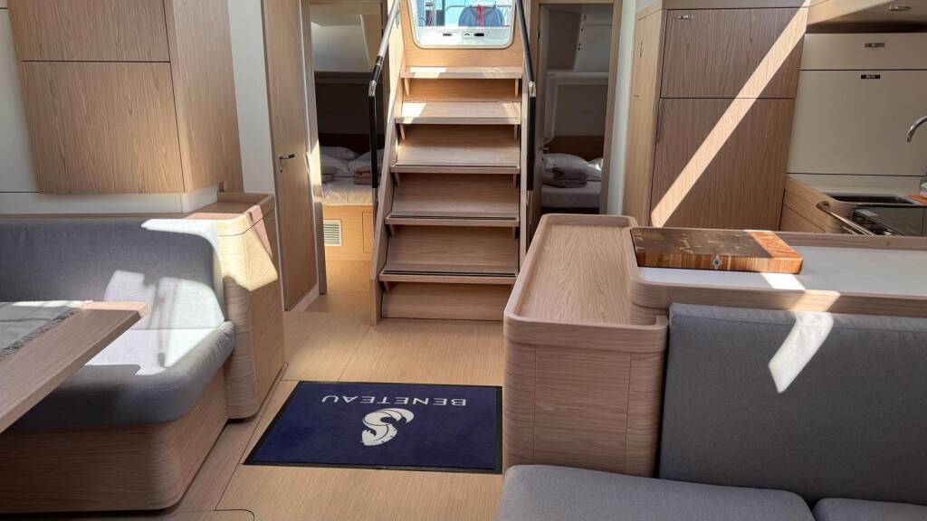 Sailing yacht Oceanis 54 Eve One