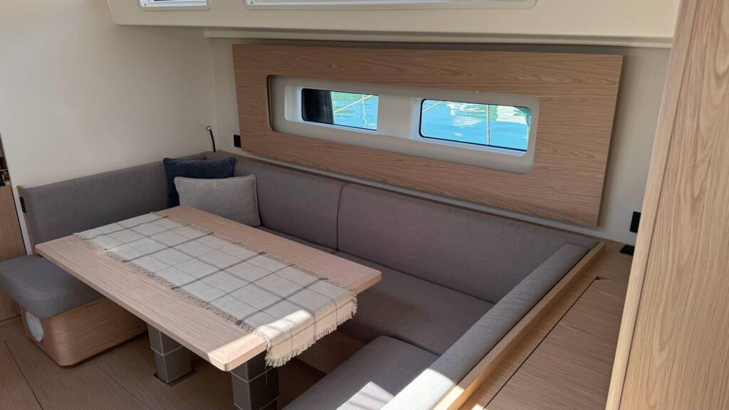 Sailing yacht Oceanis 54 Eve One