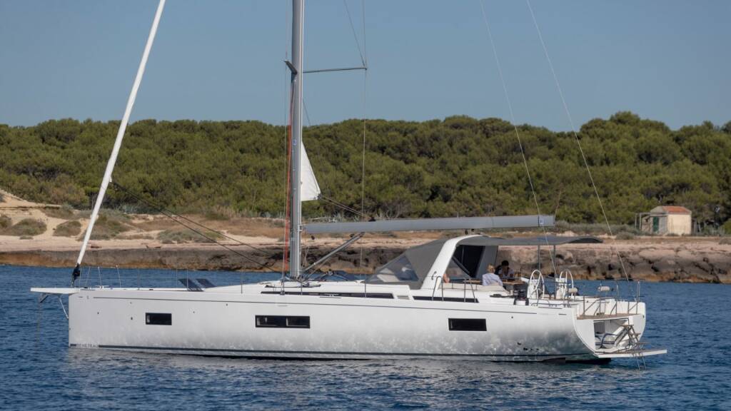 Sailing yacht Oceanis 54 Eve One