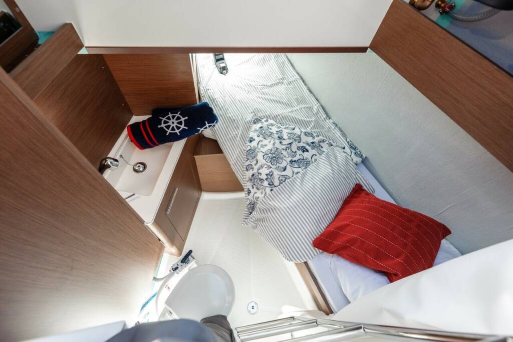 Sailing yacht Oceanis 54 Big Blue