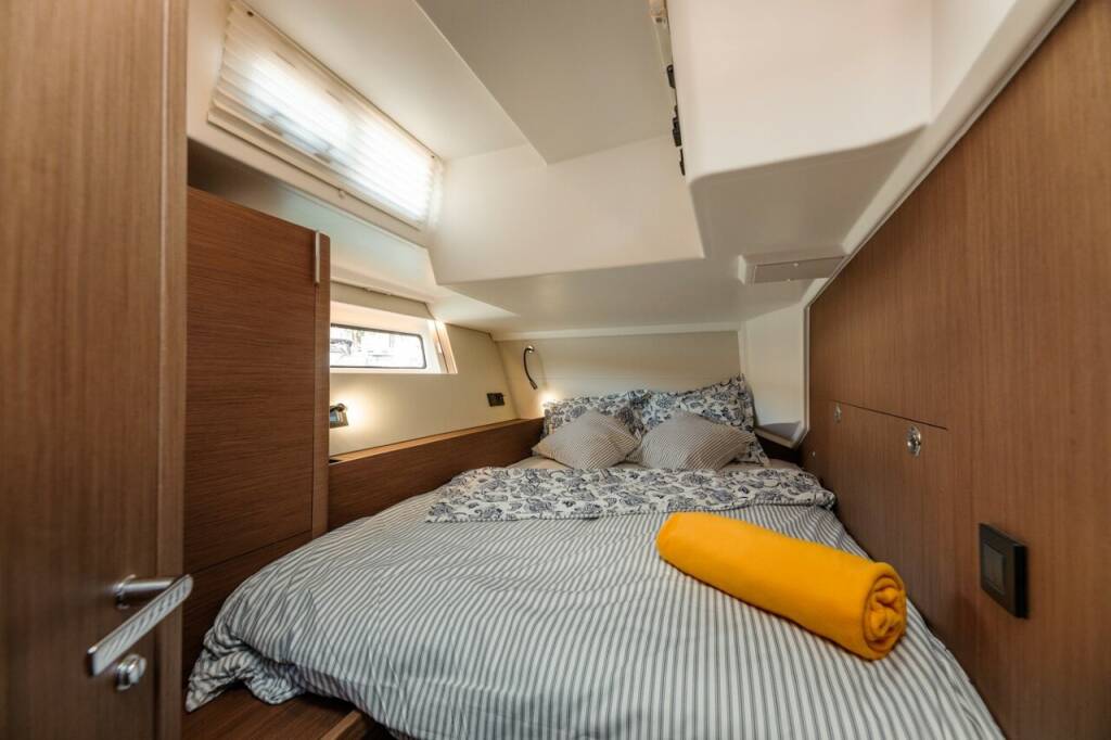 Sailing yacht Oceanis 54 Big Blue
