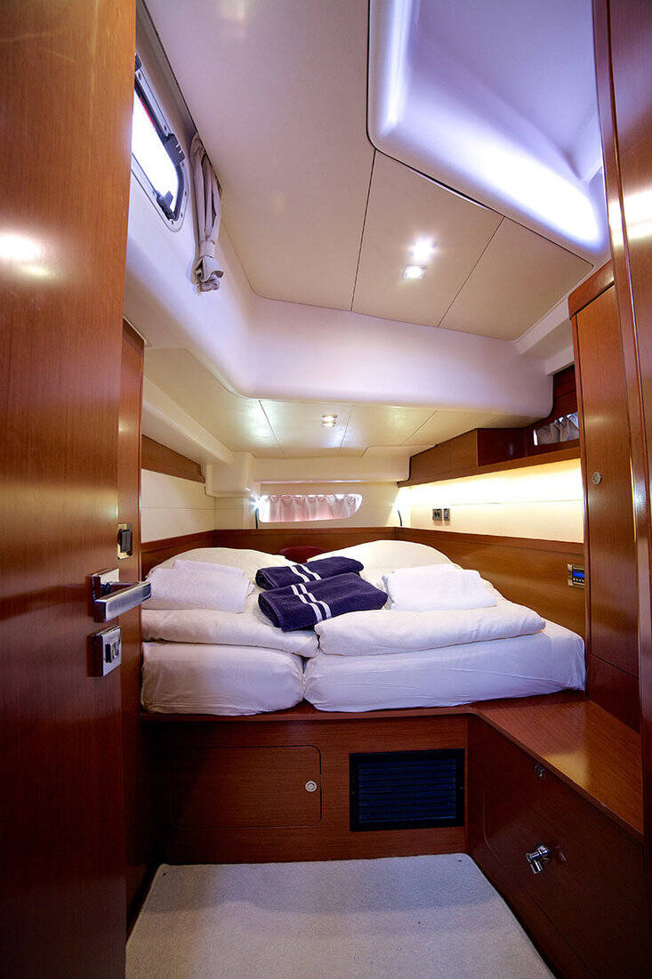 Segelyacht Oceanis 58 Queen Axiera