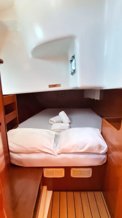 Segelyacht Oceanis Clipper 411 Erika