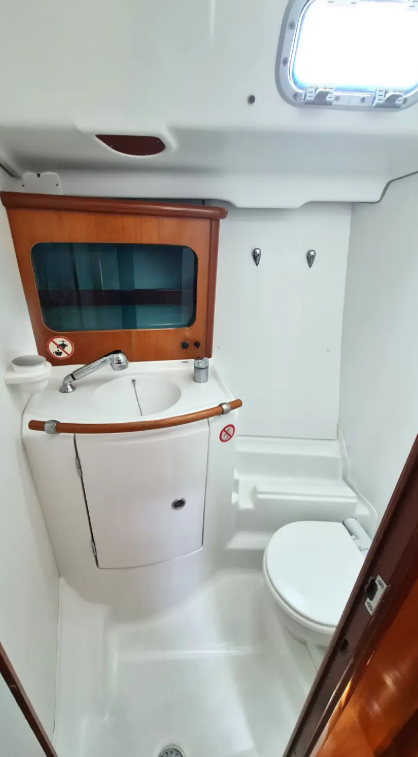 Segelyacht Oceanis Clipper 411 Erika