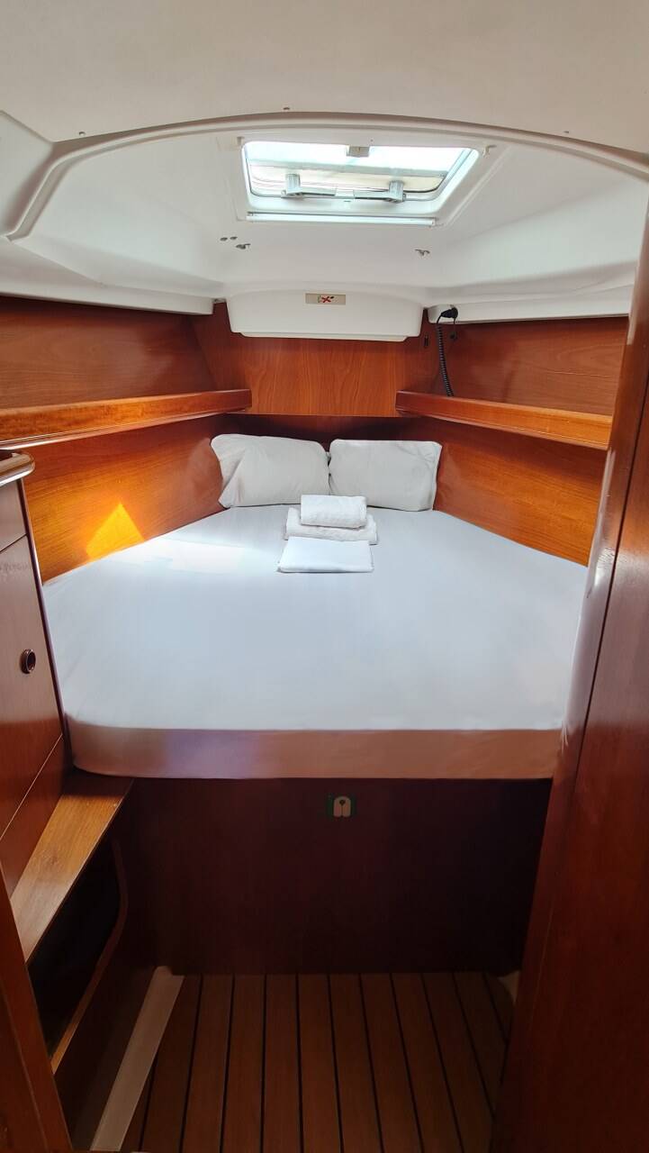 Oceanis Clipper 411 Erika