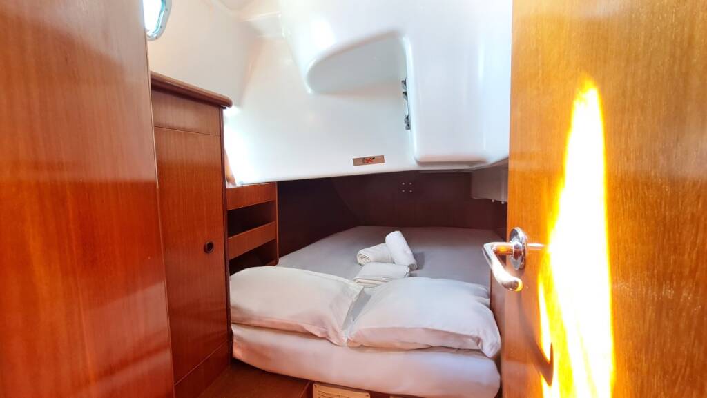 Oceanis Clipper 411 Erika