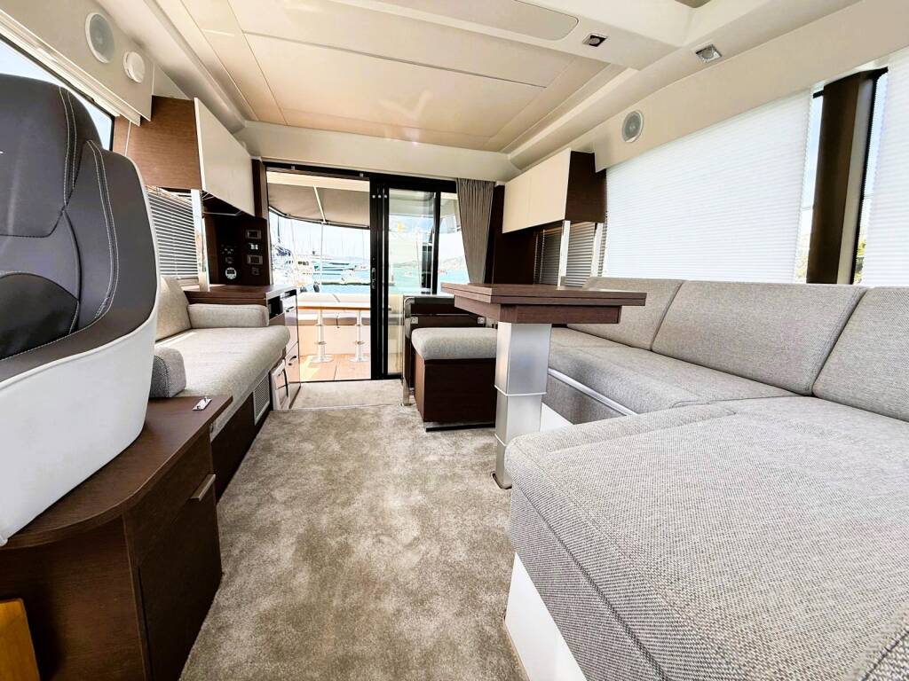 Prestige 420S Majabell II