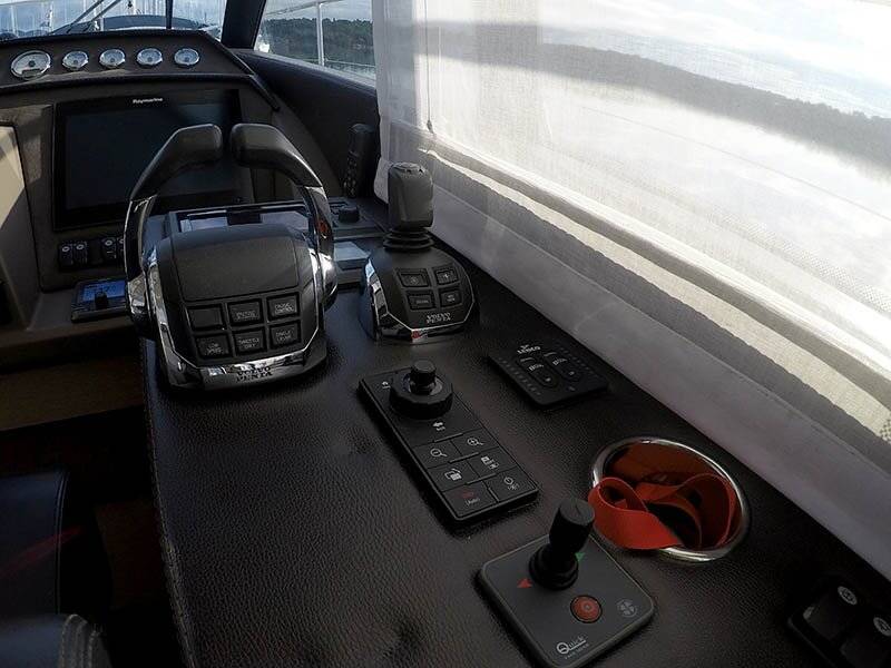 Motor yacht Prestige 620 S Jana