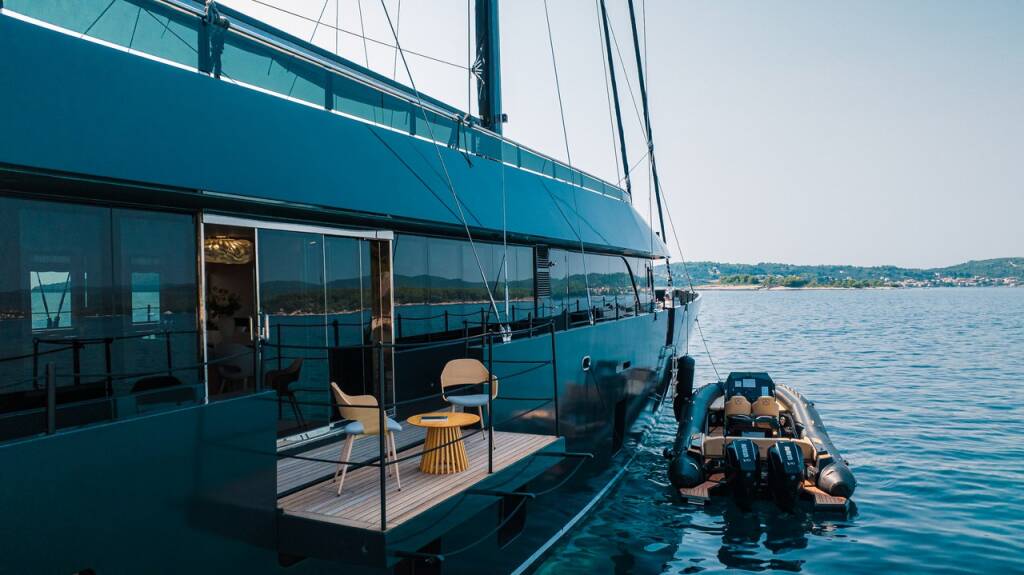 Luxury sailing yacht Reposado Reposado
