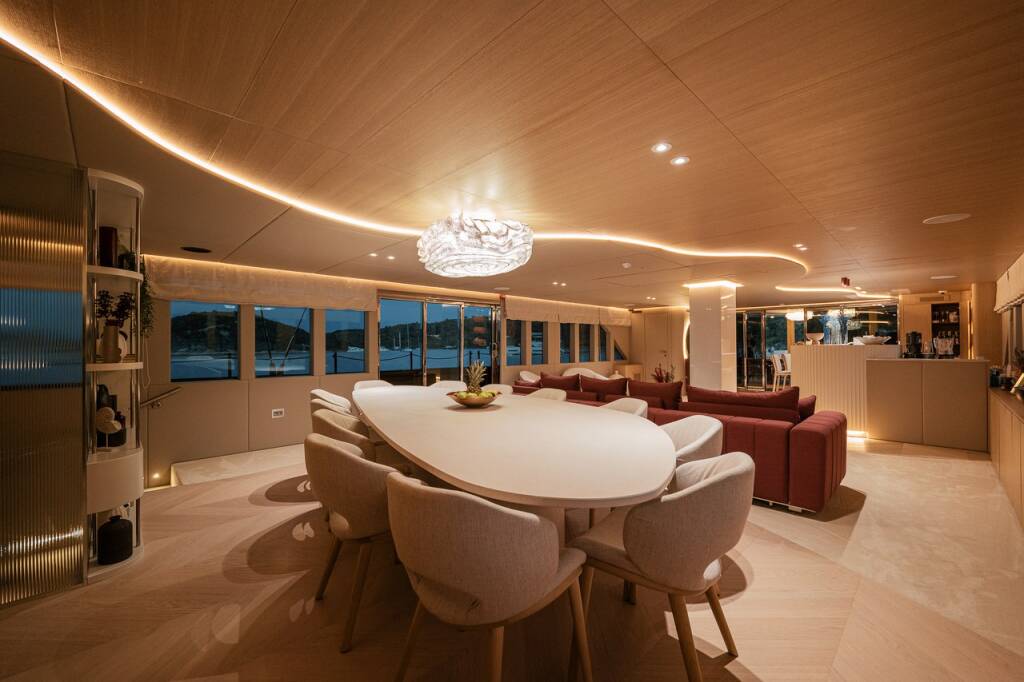 Luxury sailing yacht Reposado Reposado